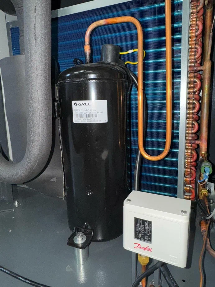 Осушитель рефрижераторного типа ВедКом DS115V - фото