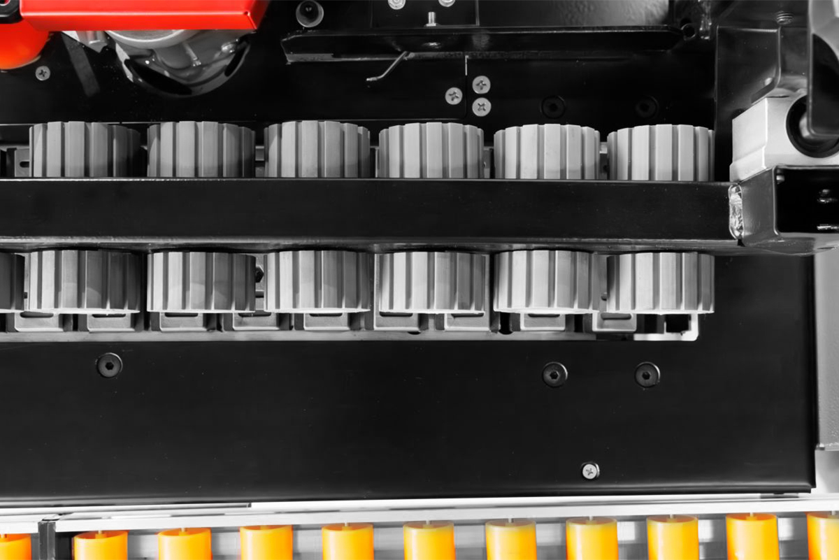 Кромкооблицовочный станок с конвейерной лентой KROM-KOMBO - фото