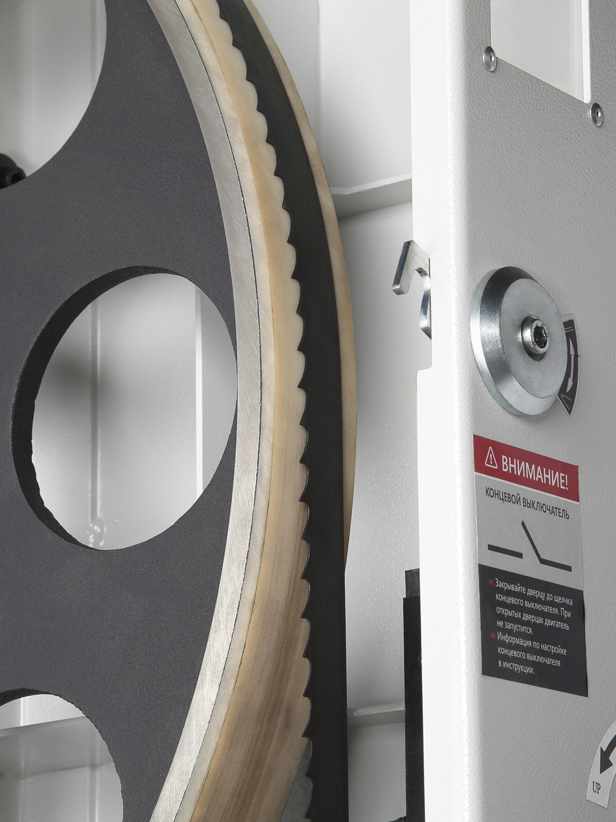 Ленточнопильный станок BELMASH WBS-810P/400 - фото