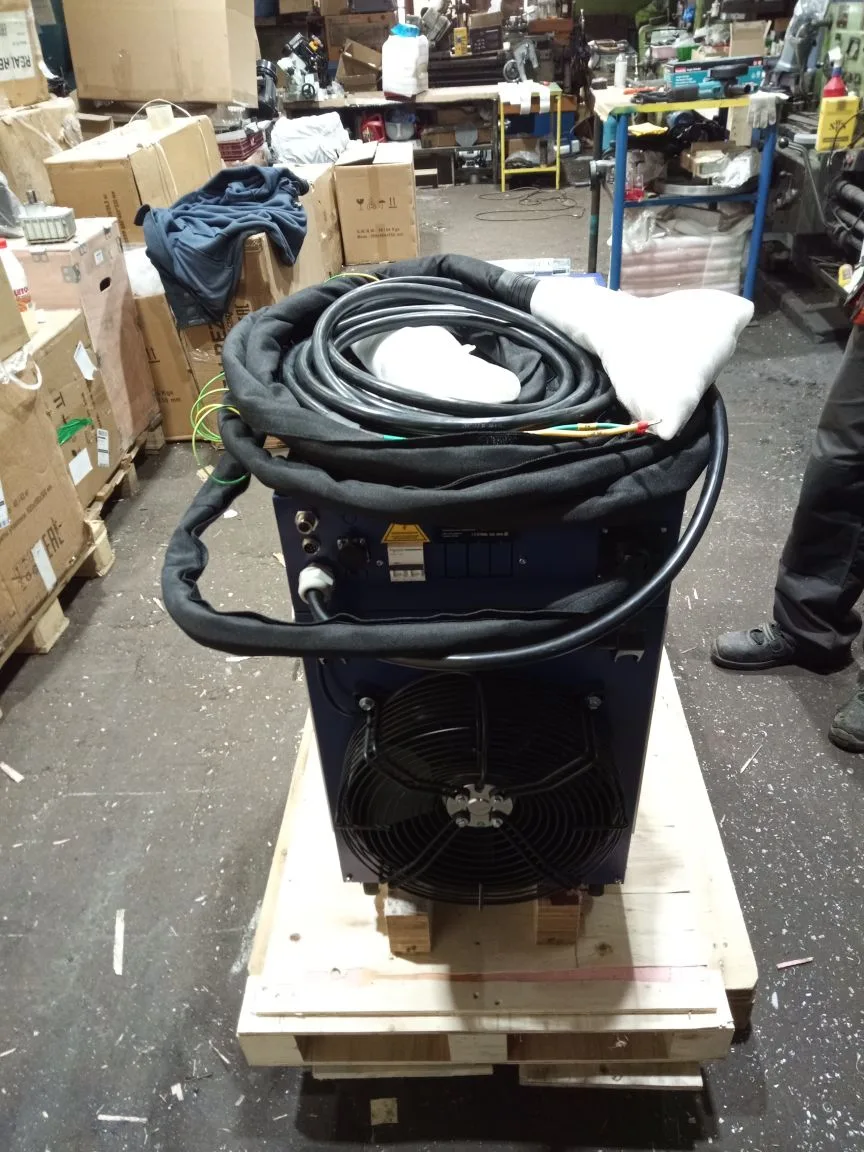 Аппарат ручной лазерной сварки 4в1 REALREZ MY LCT 1500 Вт - фото