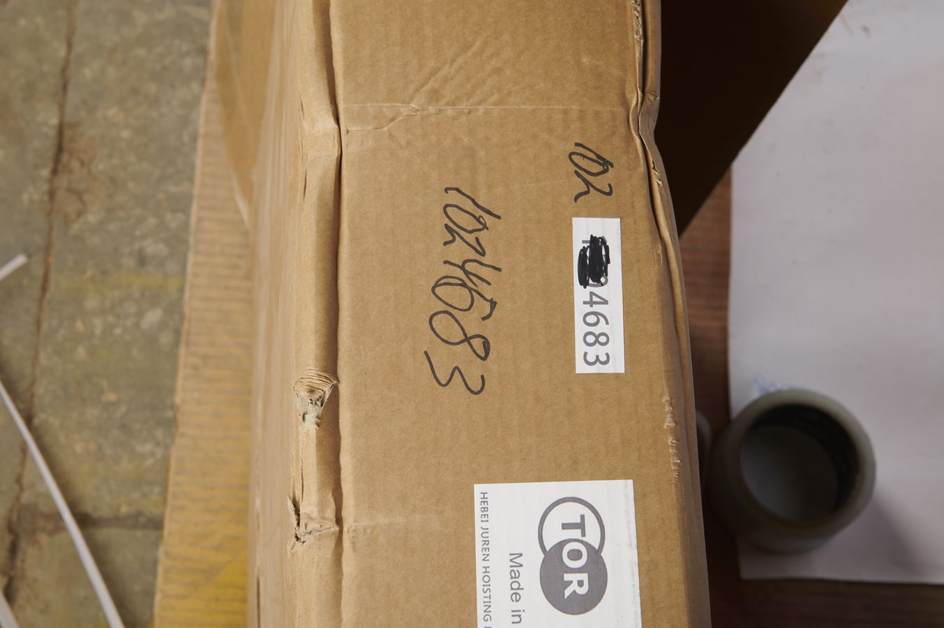 Тележка платформенная 600 кг TOR PH600 (720х470) со складной ручкой (пластиковые колеса 100 мм) - фото