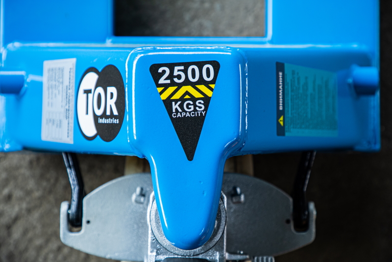 Тележка гидравлическая TOR RHP 2500 кг 1150 мм колеса нейлон - фото