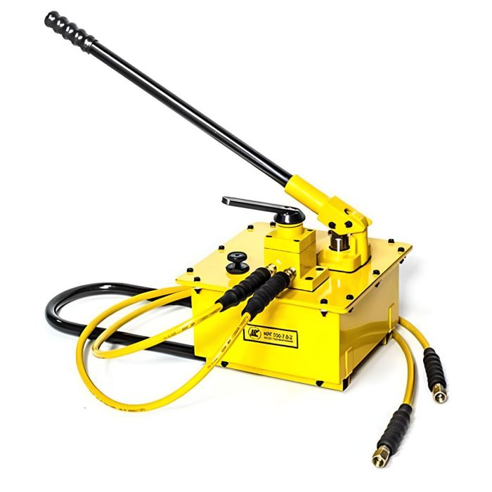 Насос ручной гидравлический двухпоточный НРГ 700-14.0-2 (700бар, 14.0л)