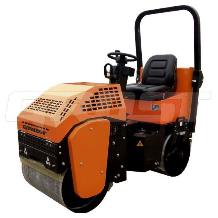 Виброкаток с сиденьем оператора GROST VR1000