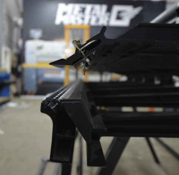 Листогибочный станок MetalMaster ALUBENDER 2200 - фото