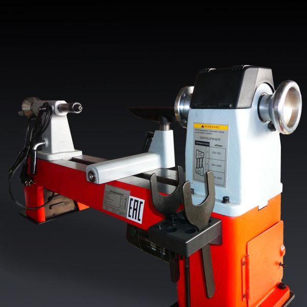 Станок токарный JIB M 320 - фото