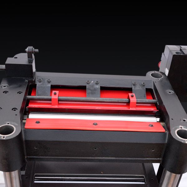 Рейсмусовый станок Warrior W0204 с валом Helical - фото