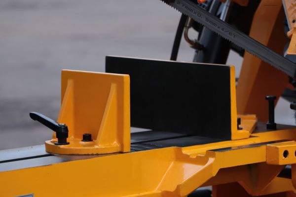 Ленточная пила по металлу VISPROM PPK-255B - фото