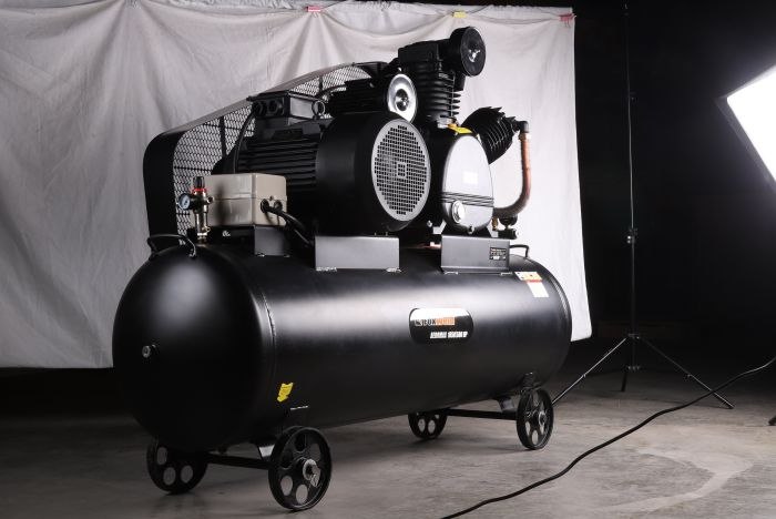 Компрессор с ременной передачей AEROMAX 1650/500 HP - фото