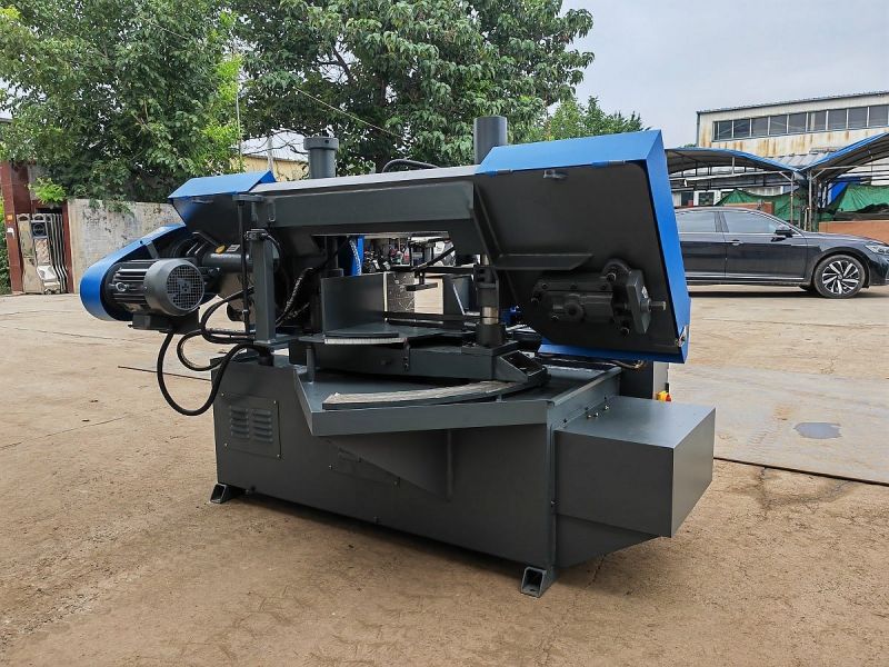 Двухколонный полуавтоматический ленточнопильный станок MetalTec BS 300CZ - фото