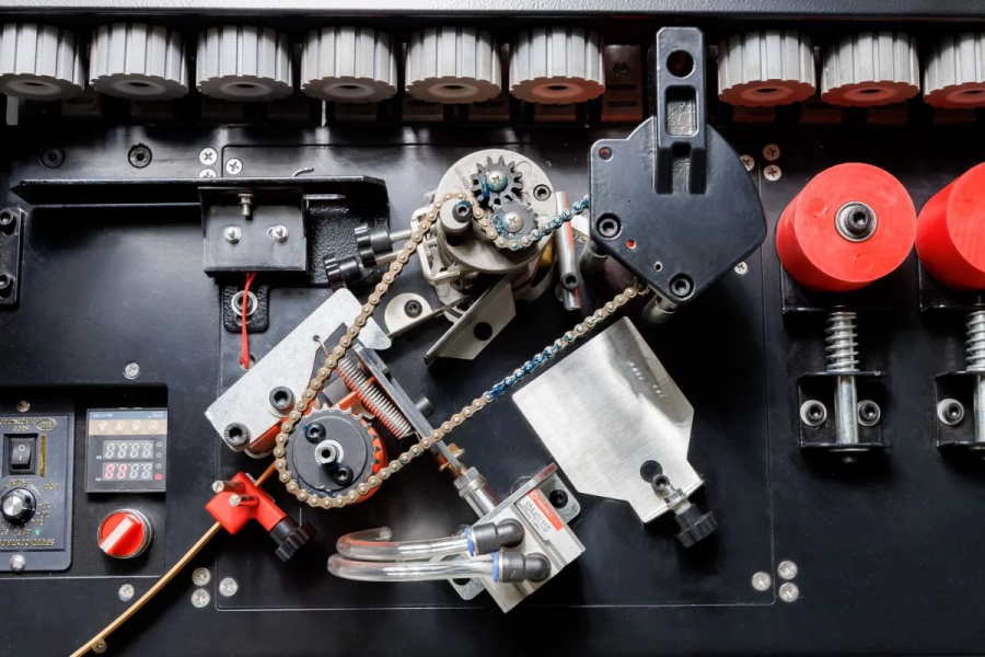 Кромкооблицовочный станок с конвейерной лентой KROM-KOMBO - фото