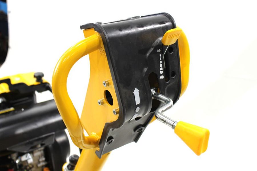 Виброплита TOR TK-110 LONCIN - фото