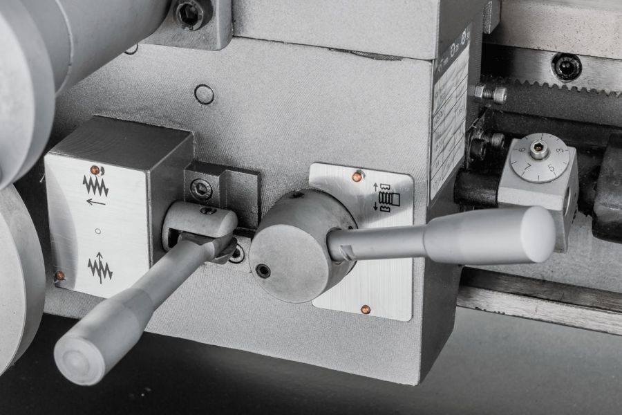 Станок токарный JET BD-12G - фото