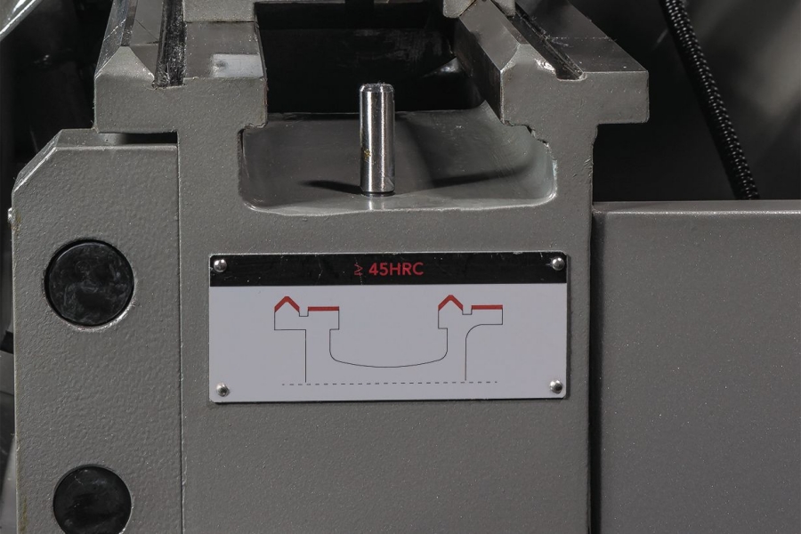 Станок токарный JET GHB-1340A DRO - фото