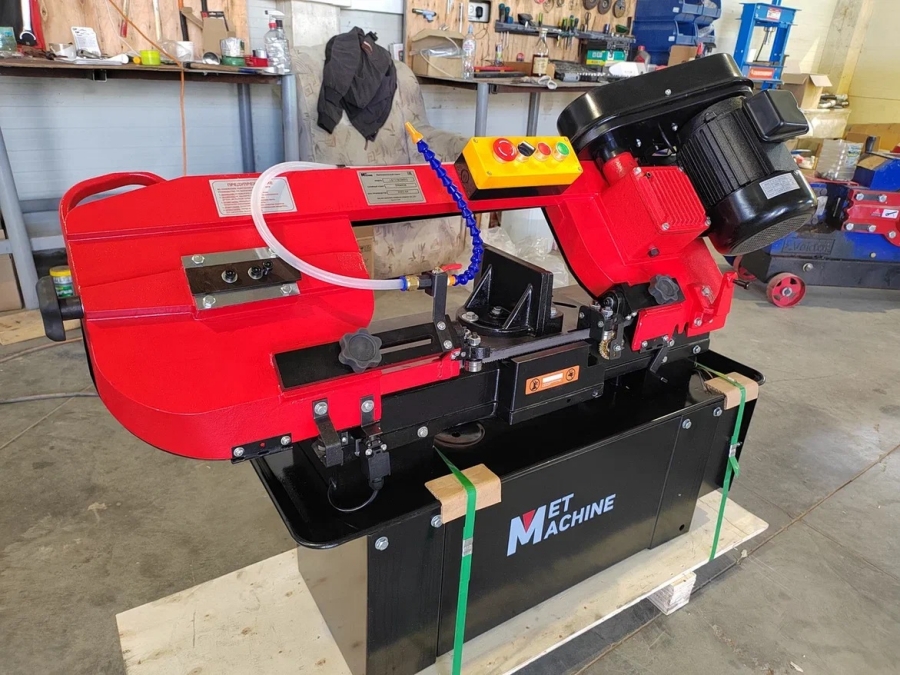 Ленточная пила по металлу MetMachine LS1118 - фото