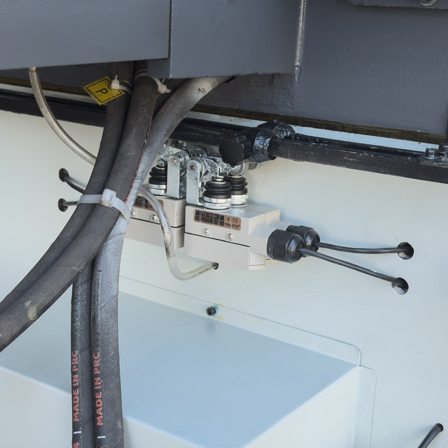 Плоскошлифовальный станок VISPROM PBP-300A AHD - фото