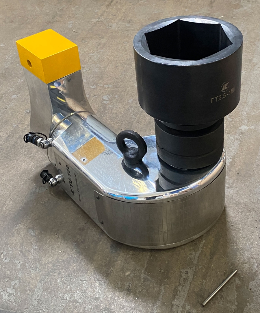 Гайковерт гидравлический TU-100 (100538Нм, приводной квадрат 3.5") - фото