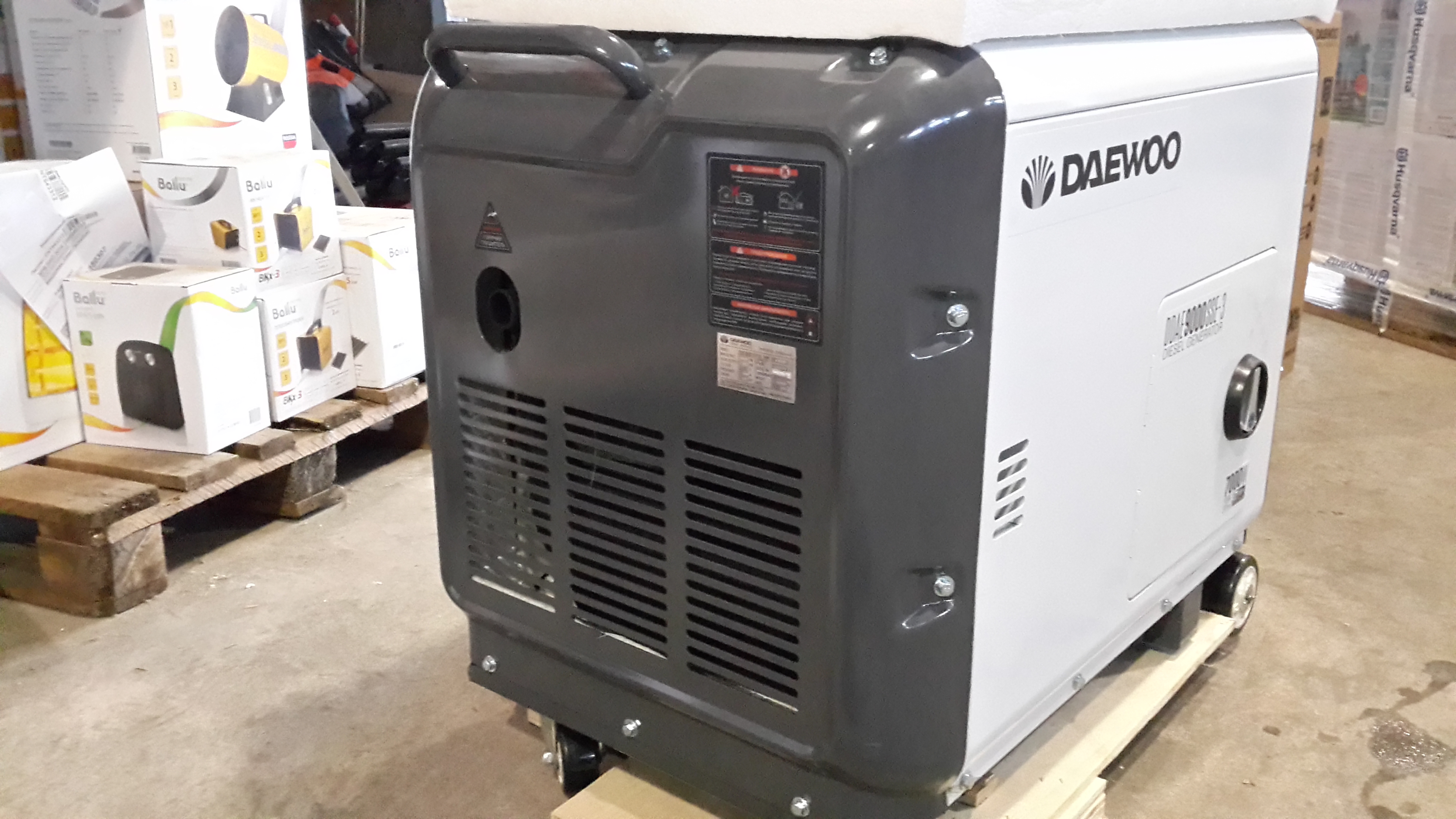 Электрогенератор дизельный Daewoo DDAE 9000 SSE-3 - фото