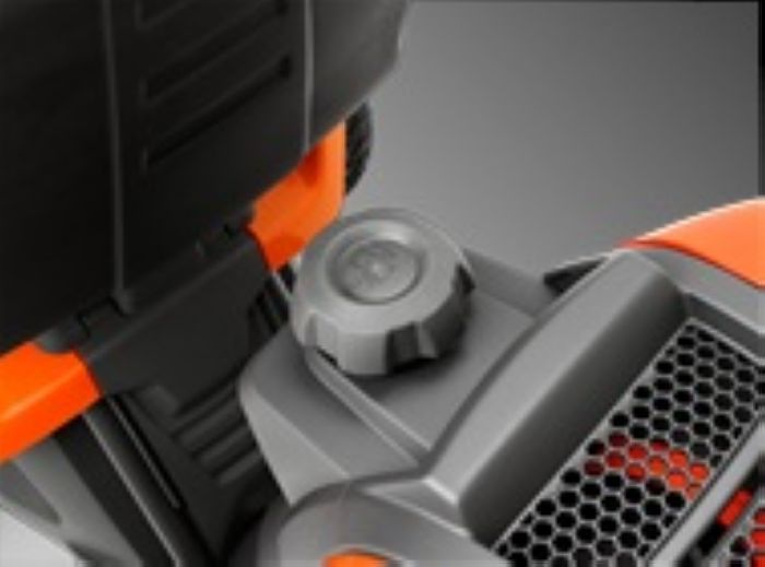 Рейдер-газонокосилка бензиновая Husqvarna R112C5 с декой - фото