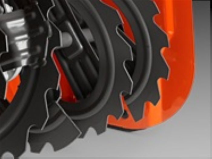 Снегоуборщик бензиновый HUSQVARNA ST330PT - фото