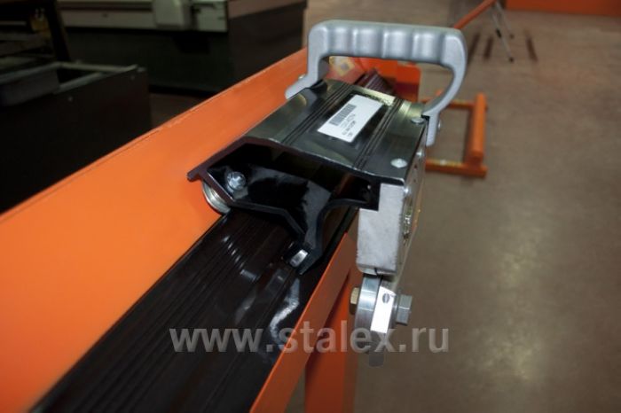 Станок для поперечного раскроя рулонного металла Stalex 2500 мм - фото