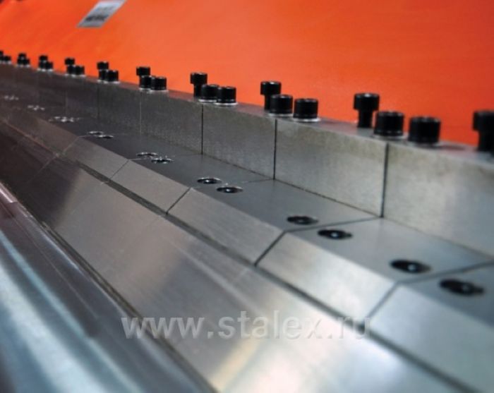 Листогибочный станок Stalex W2.0x2540A с одной сегментной балкой - фото