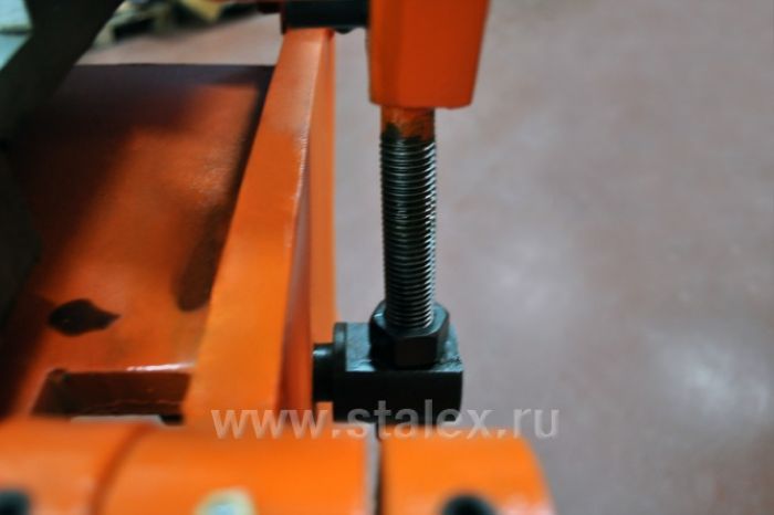 Листогибочный станок Stalex W2.0x2540A с одной сегментной балкой - фото