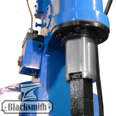 Кузнечный молот КМ1-16R - фото