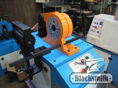 Станок BlackSmith гидравлический GN1-25 - фото