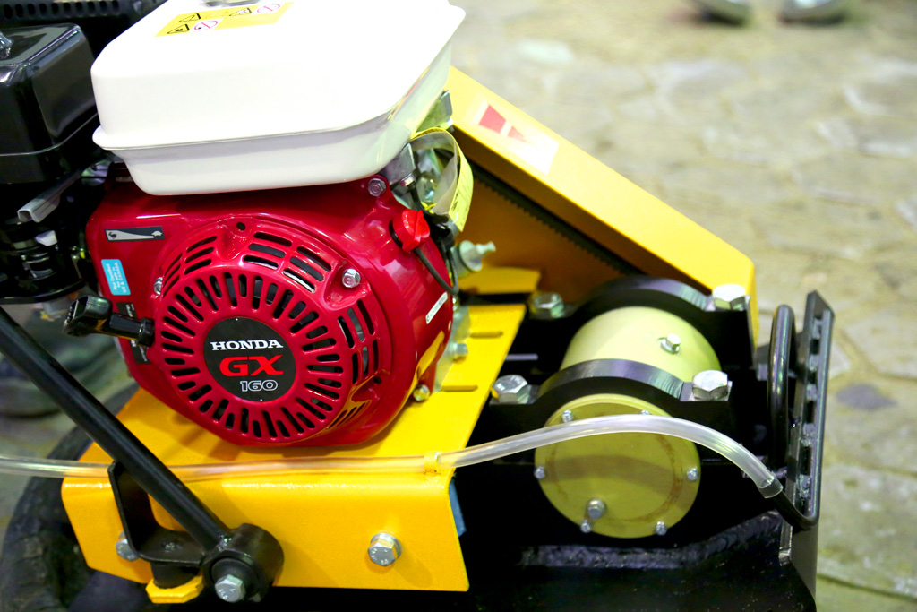 Виброплита Splitstone VS-246E12 + коврик для плитки - фото