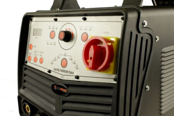 Аппарат аргонодуговой сварки FoxWeld Expert FoxTIG 2100 AC/DC Pulse - фото
