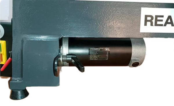 Станок токарный Realrez R-1218VD 550 W - фото