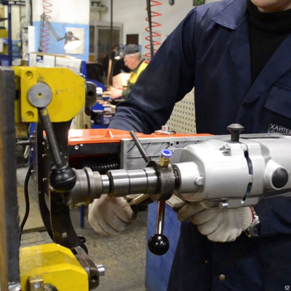 Станок сверлильный на магнитном основании MBA-42 - фото