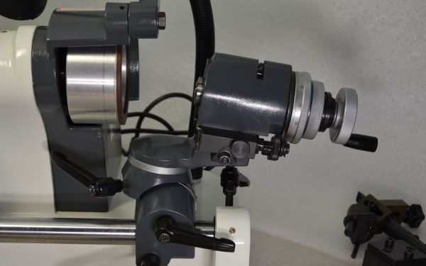 Станок для заточки инструмента PP-U3 с цангами U2 - фото