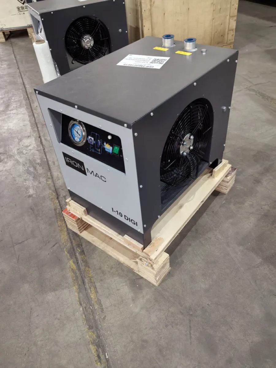 Осушитель рефрижераторного типа IronMac I-10 DIGI - фото