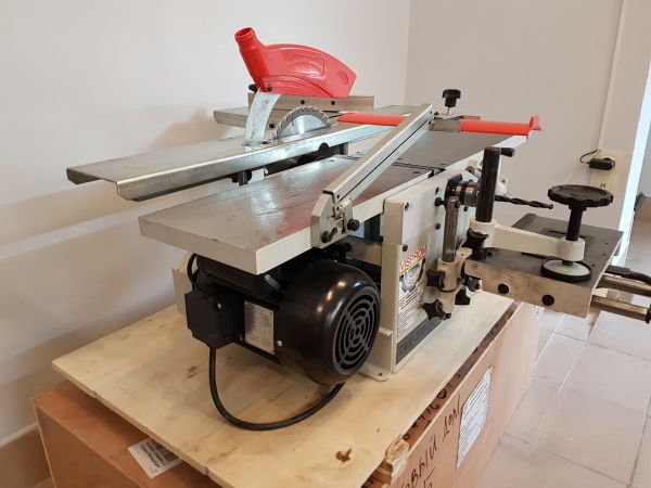 Комбинированный деревообрабатывающий станок Visprom CWM-200-3/220 - фото