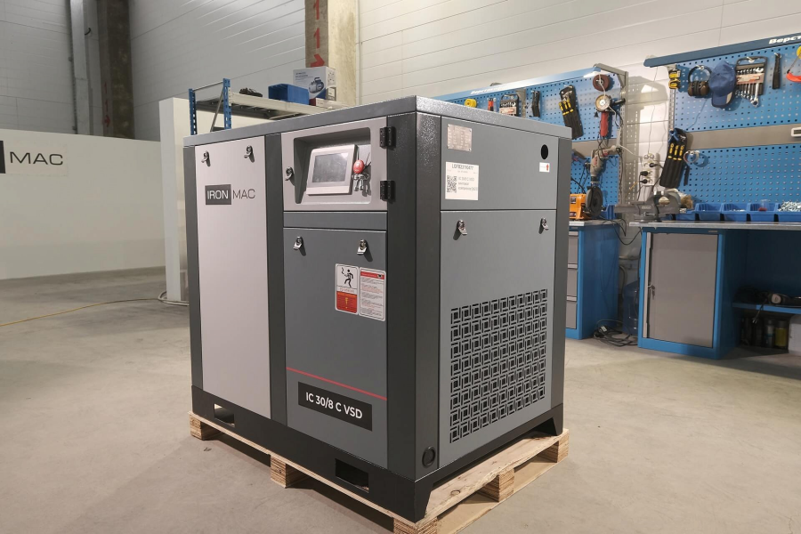 Компрессор винтовой Ironmac IC 30/8 C VSD IP 54 - фото