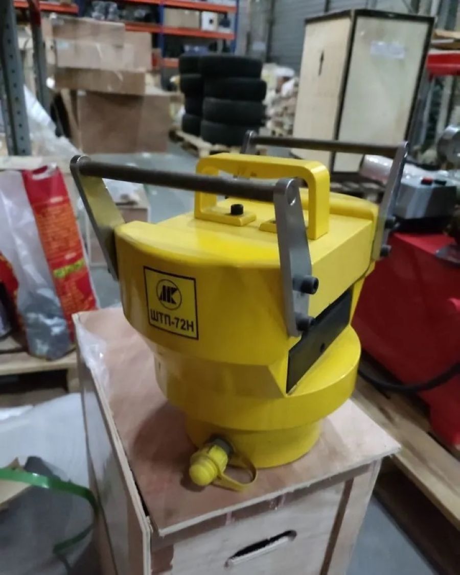 Пресс для тиснения электротехнических шин ШТП-72Н - фото