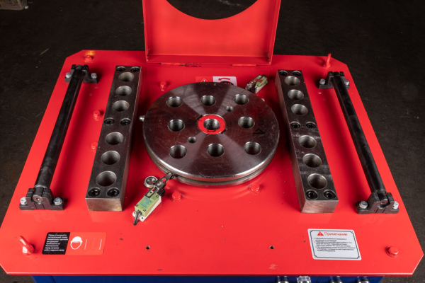 Гибщик арматуры VEKTOR GW40 с доводчиком - фото