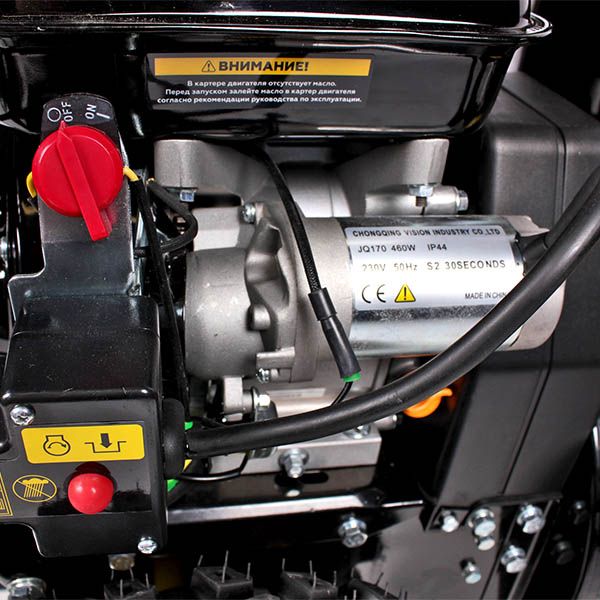 Снегоуборщик бензиновый Champion ST662E - фото