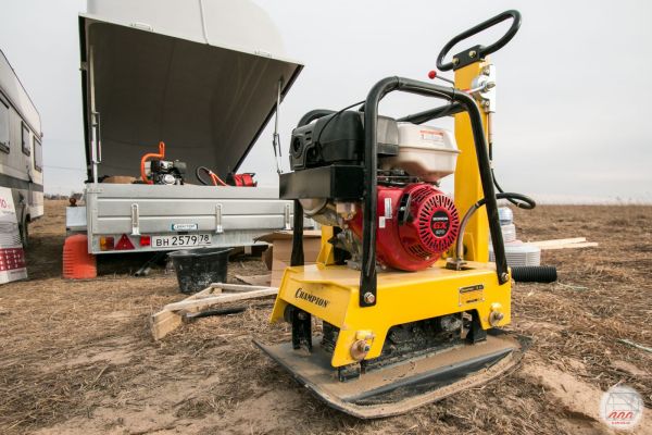 Виброплита Champion PC1645RH - фото