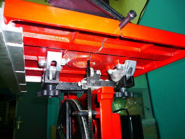 Ленточнопильный станок JIB BS14A - фото