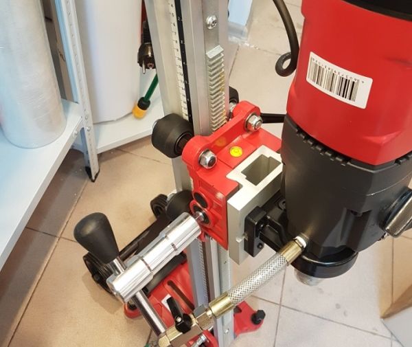 Установка алмазного бурения Diamaster Pro D-26/3EBM с наклоном - фото