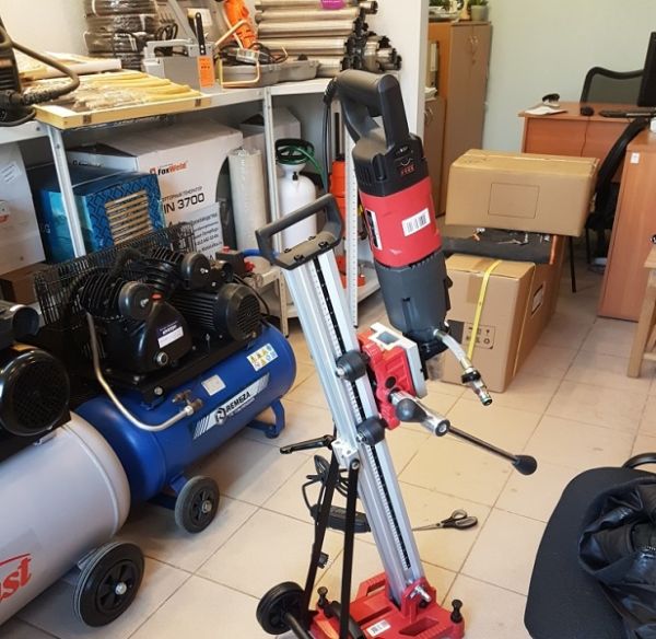 Установка алмазного бурения Diamaster Pro D-26/3EBM с наклоном - фото