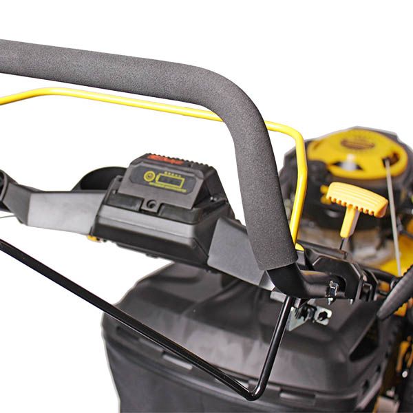 Газонокосилка бензиновая Champion LM5346E - фото