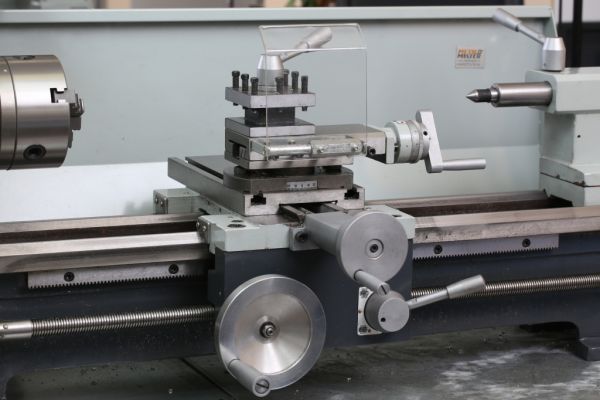 Токарно-фрезерный станок Metal Master 280X700 MV с вариатором - фото