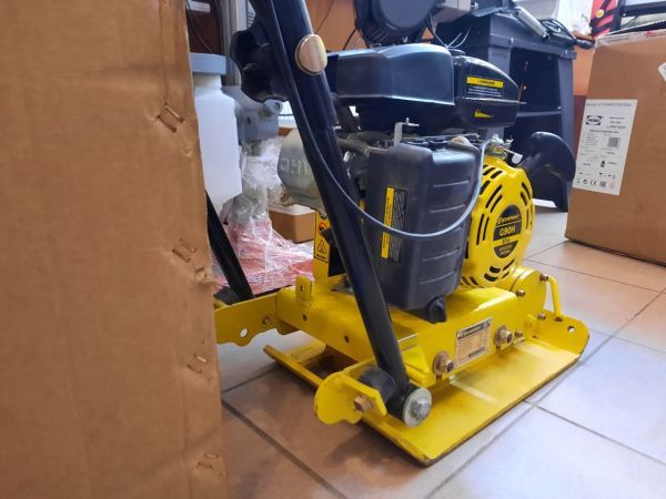 Виброплита Champion PC5431F - фото