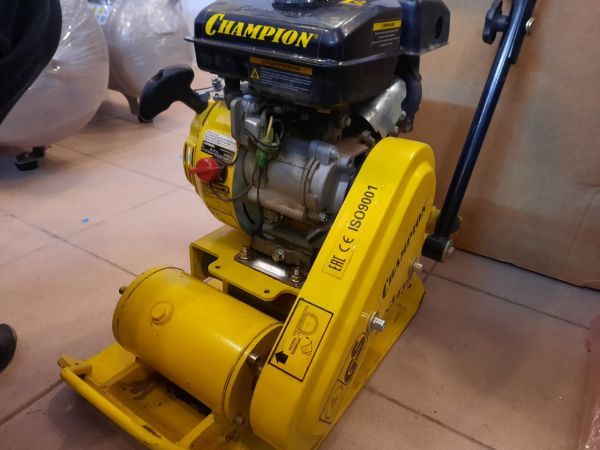 Виброплита Champion PC5431F - фото