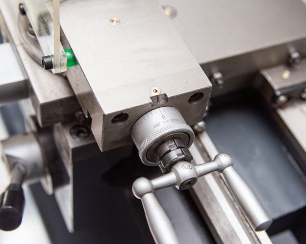 Токарно-винторезный станок Metal MasterTurn 2050G - фото