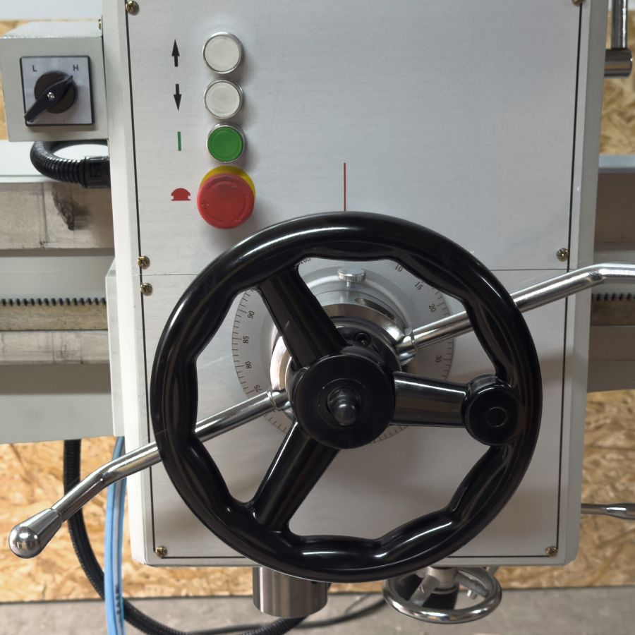 Радиально-сверлильный станок VISPROM RV-32V - фото